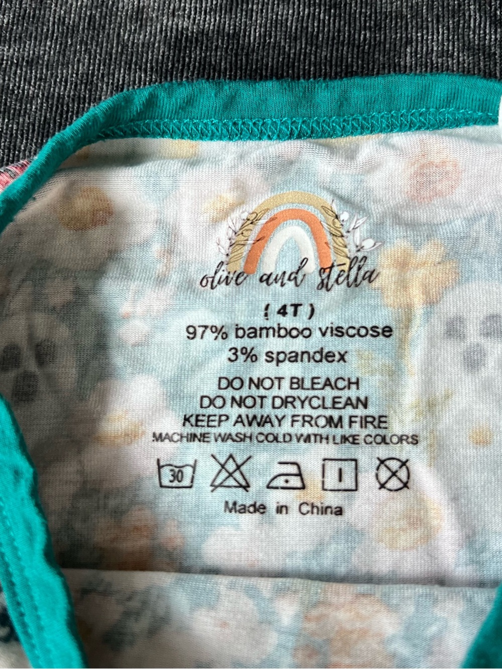 Olive and Stella Girls Bamboo Ghosted Pajama Set Size 4T - Picture 3 of 9